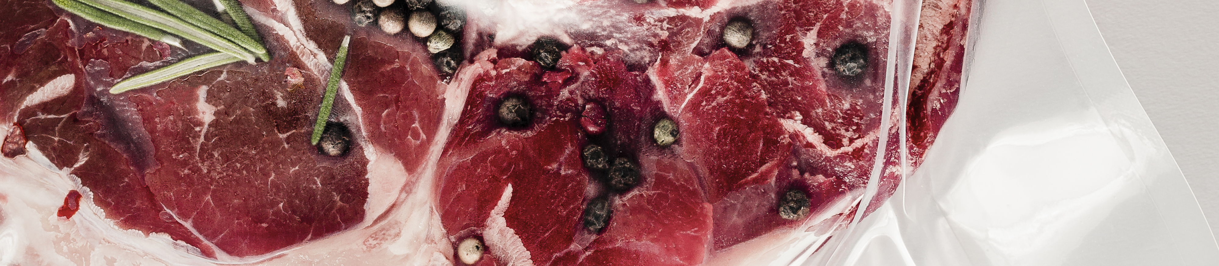 Come ridurre i costi del packaging senza compromettere la qualità del prodotto: 5 consigli pratici per l’industria della carne
